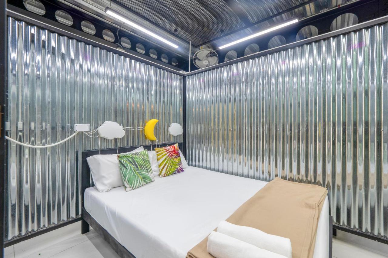Oyo 1084 Guyasuka Ratchada Hotell Bangkok Eksteriør bilde