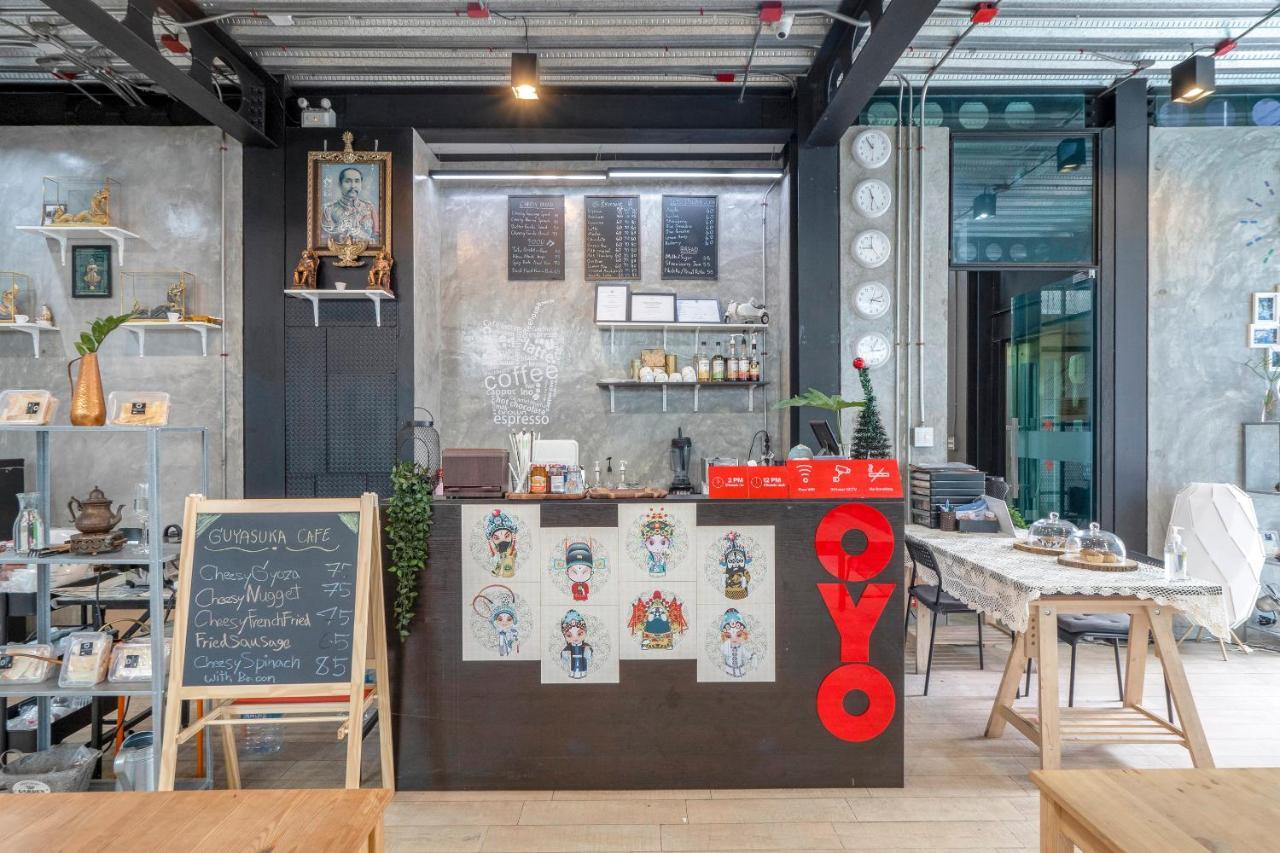 Oyo 1084 Guyasuka Ratchada Hotell Bangkok Eksteriør bilde
