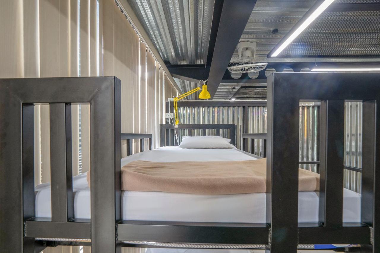 Oyo 1084 Guyasuka Ratchada Hotell Bangkok Eksteriør bilde