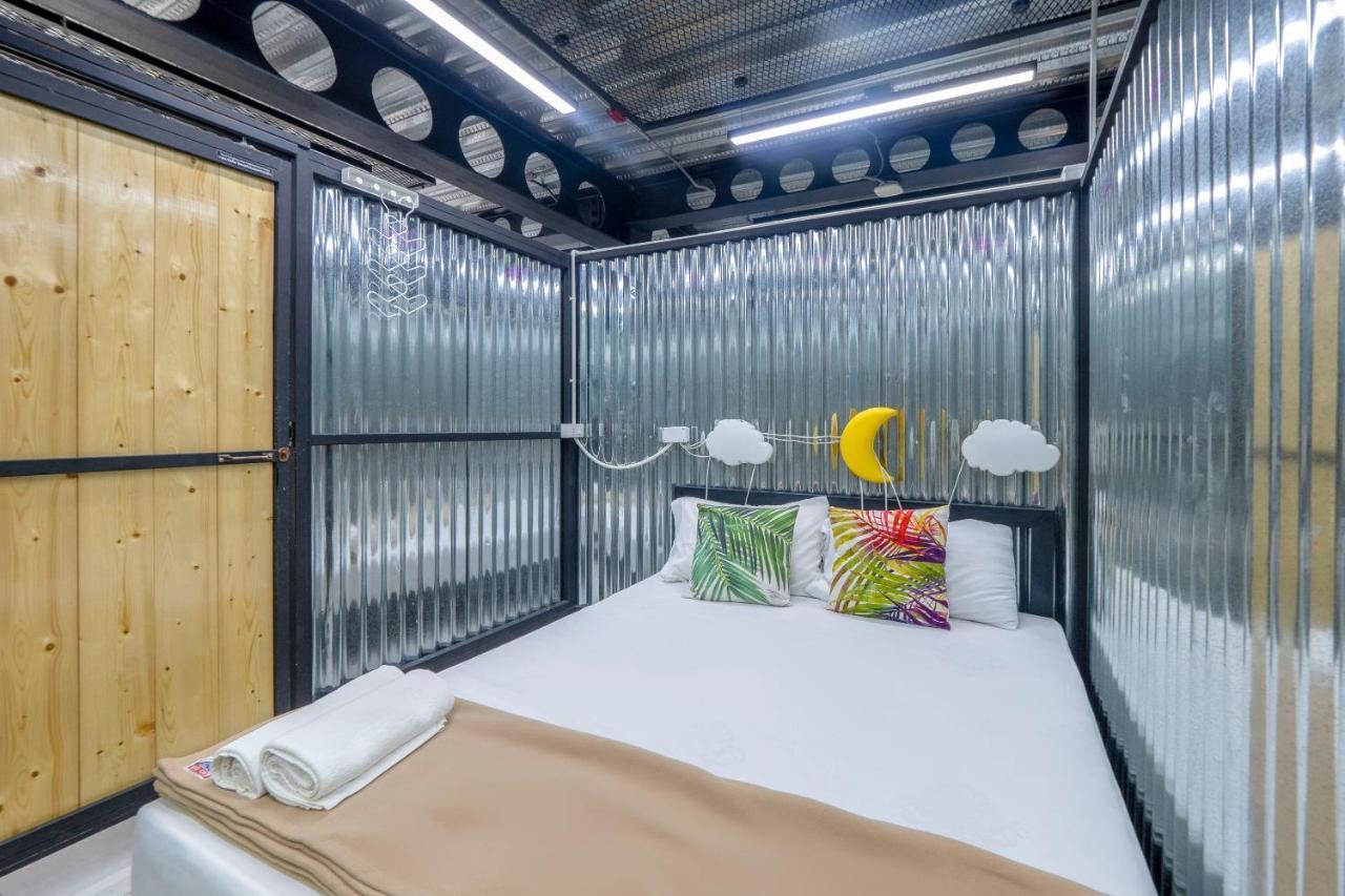 Oyo 1084 Guyasuka Ratchada Hotell Bangkok Eksteriør bilde