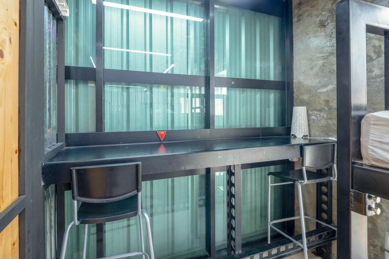 Oyo 1084 Guyasuka Ratchada Hotell Bangkok Eksteriør bilde