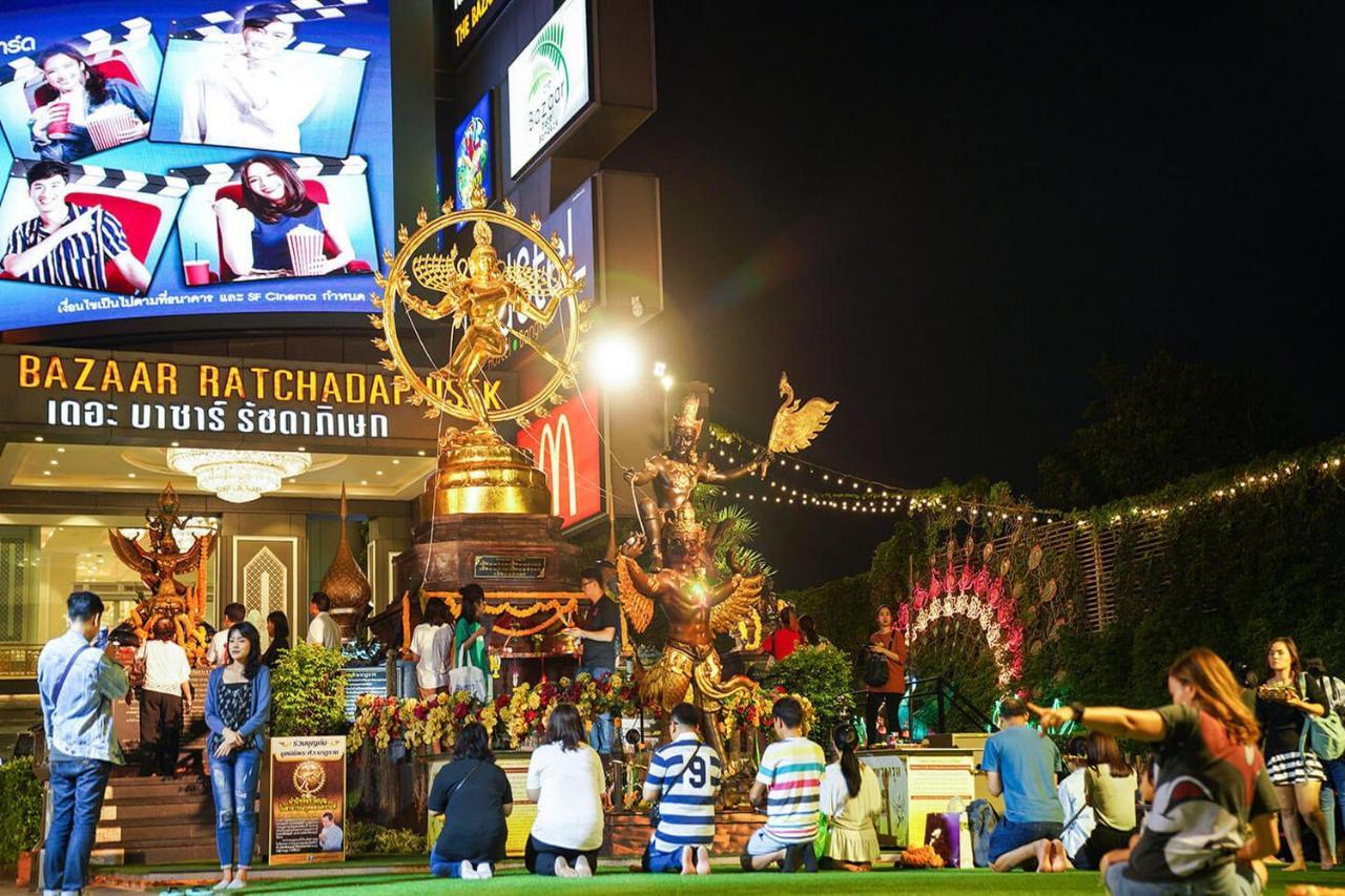 Oyo 1084 Guyasuka Ratchada Hotell Bangkok Eksteriør bilde